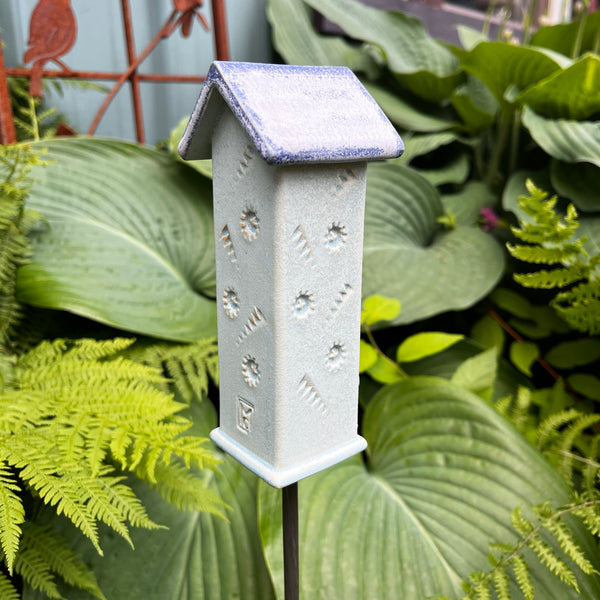 Sm Garden House Stake