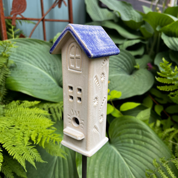 Sm Garden House Stake