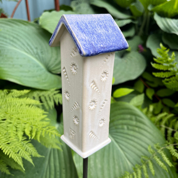 Sm Garden House Stake