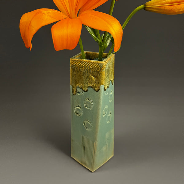 Square Twisted Vase