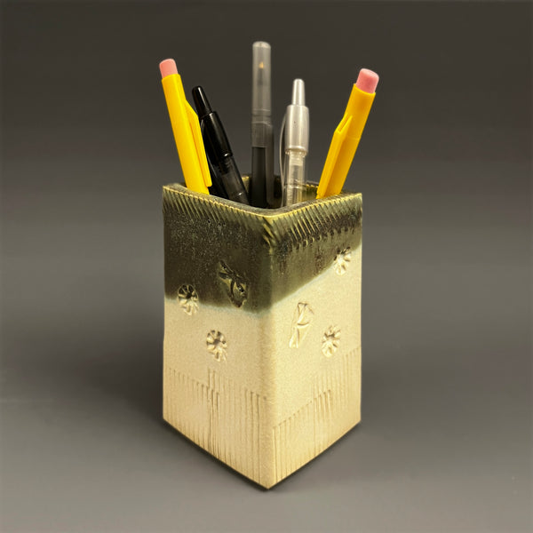 Straight Pencil Holder