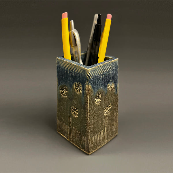 Straight Pencil Holder