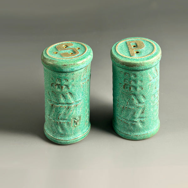 Salt & Pepper Set