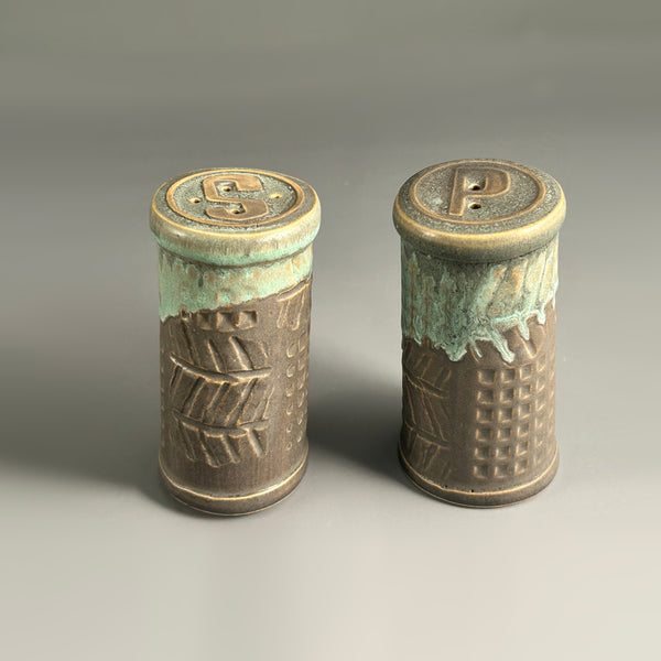 Salt & Pepper Set