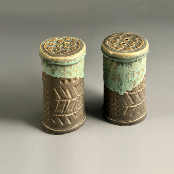 Salt & Pepper Set
