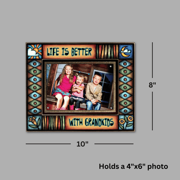 Macone Clay Grandkids Picture Frame dimensions shown, 8 x 10 wood frame holds 4 x 6 photo with horizontal layout size details