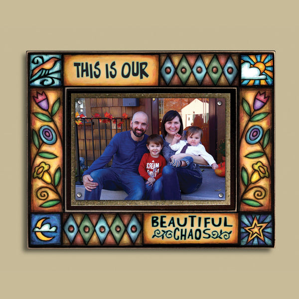 4x6 picture frame featuring quote This is our beautiful chaos, magnetic display by Macone Clay