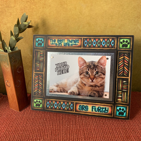 Pet picture frame with quote The best things in life are furry displayed with a 4 x 6 dog or cat photo and colorful artwork.